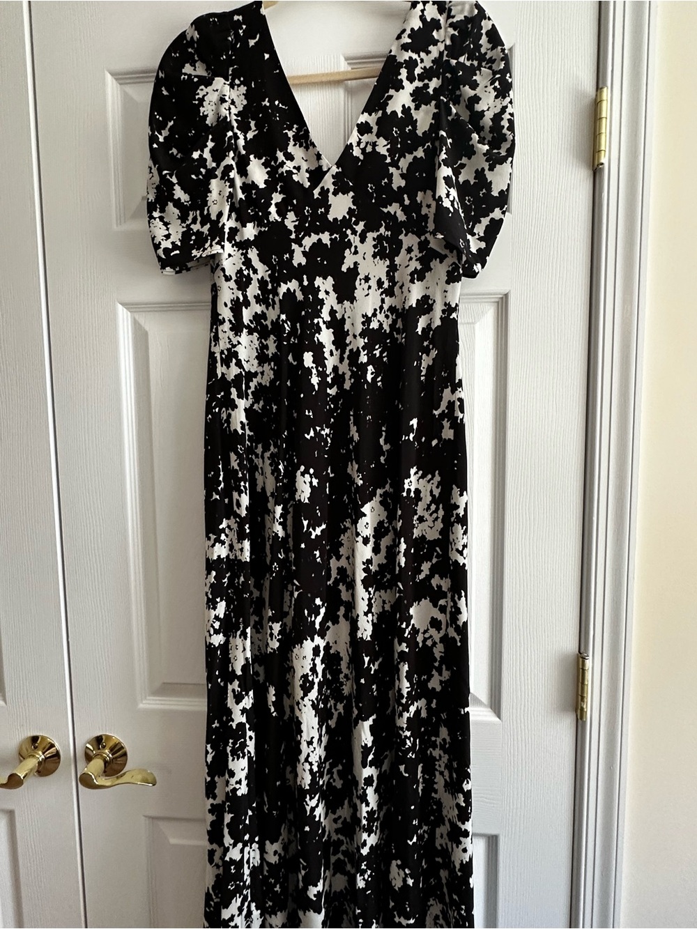 Banana Republic Black and White V-Neck Silk Floral Maxi Dress